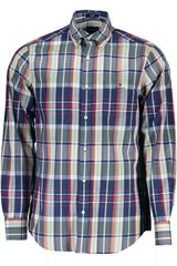 Classica camicia da uomo abbottonata verde