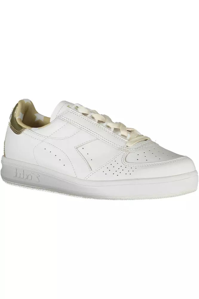 Sleek White Lace-Up Sports Sports