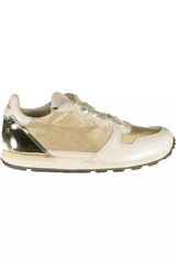 Sneaker allacciata beige con dettagli contrastanti