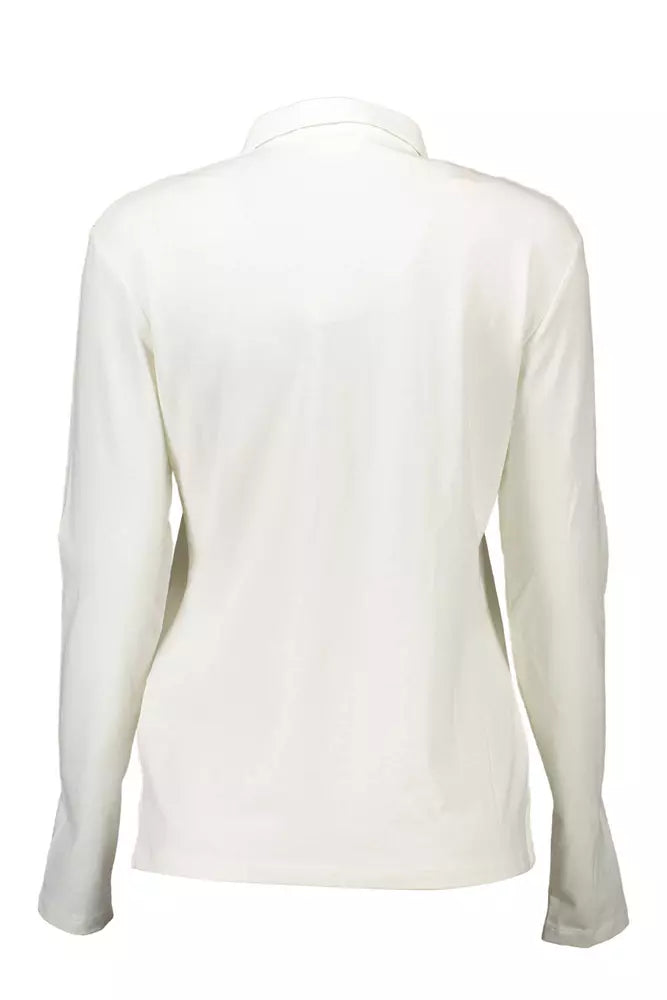 Elegante camisa blanca de manga larga