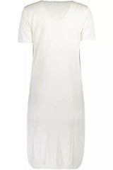 Robe courte brodée blanche chic