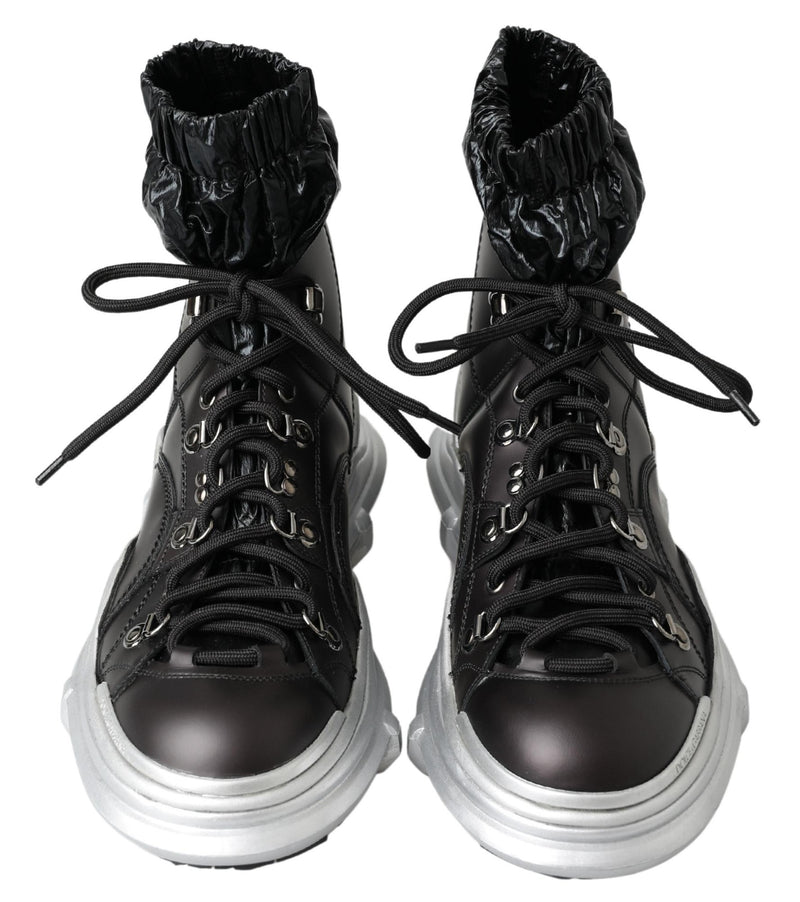 Bottoir de sneaker Black High Top