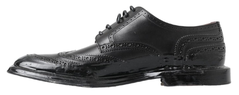 Elegante schwarze Leder -Derby -Schuhe