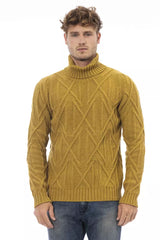 Pull à col roulé jaune chic