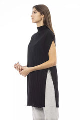 Eleganter Rollkragenpullover mit Seitenschlitzen