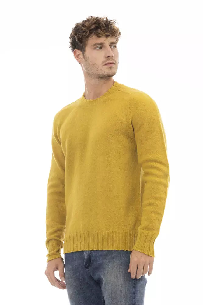 Strahlende gelbe Crewneck -Wollpullover