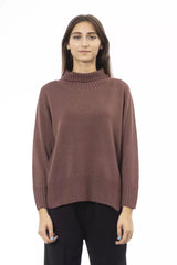 Maglione chic a dolcevita con fessure laterali