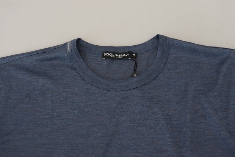 Silken Blue Crewneck Tee - Un tocco di eleganza