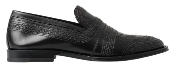 Elegantes mocasines de cuero negro de cuero