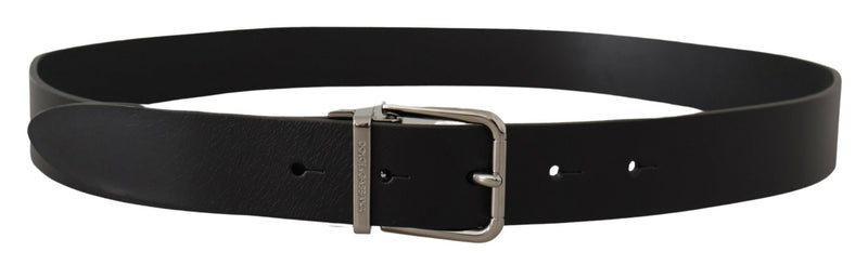 Ceinture en cuir noir élégant avec boucle en métal