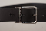 Ceinture en cuir noir élégant avec boucle en métal