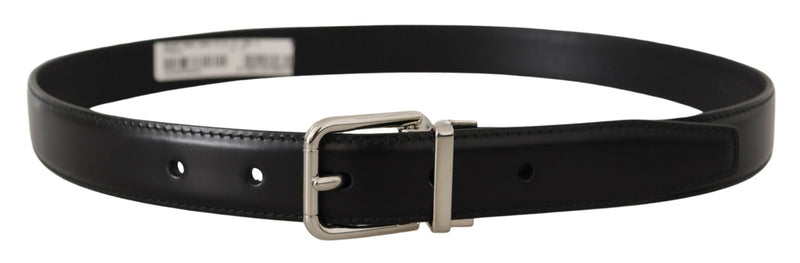 Ceinture en cuir noir élégant avec boucle en métal