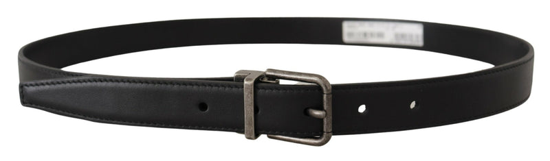 Ceinture en cuir noir élégant avec boucle en métal