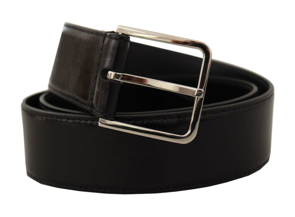 Ceinture en cuir élégante avec boucle en métal