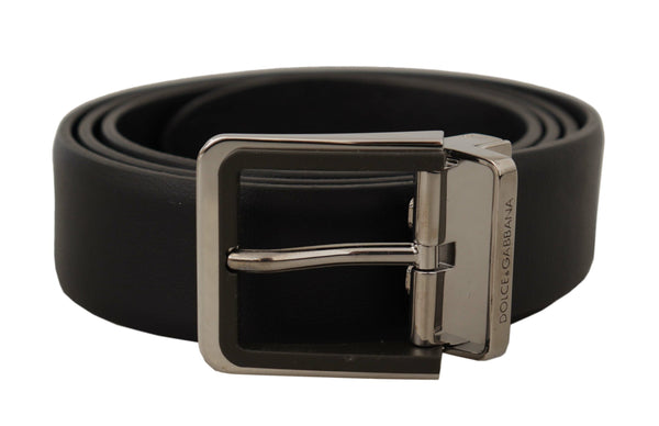 Ceinture en cuir noir élégant avec boucle en métal