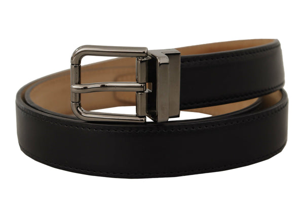 Ceinture en cuir noir élégant avec boucle en métal