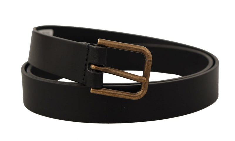 Ceinture en cuir noir élégant avec boucle en métal