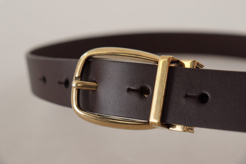 Ceinture en cuir brun foncé élégant