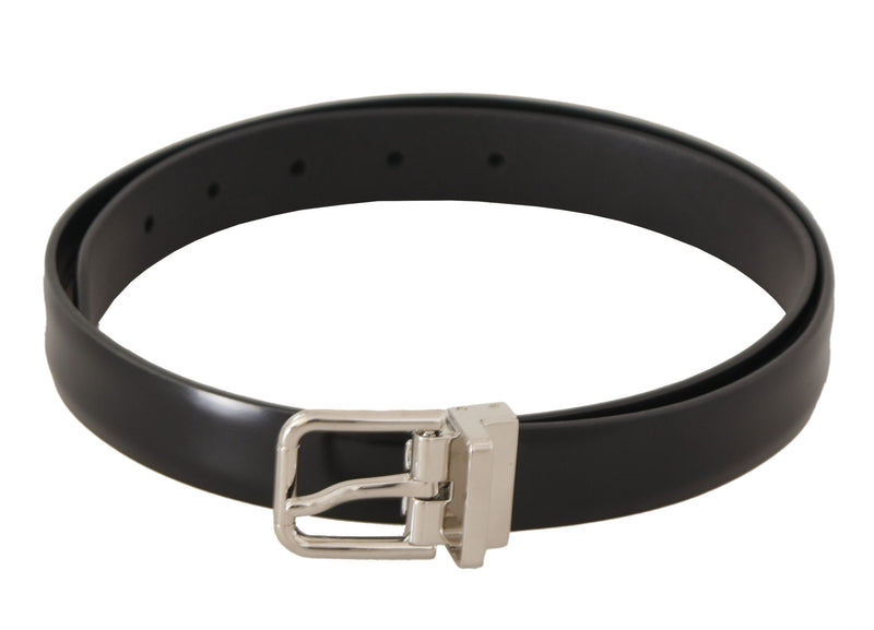 Ceinture en cuir noir élégant avec boucle en métal