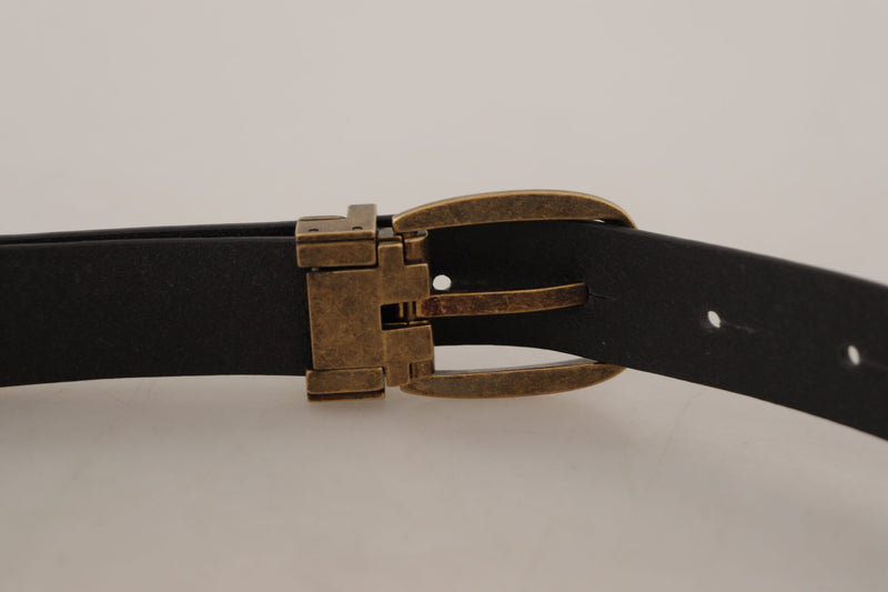 Ceinture en cuir élégante avec boucle en métal