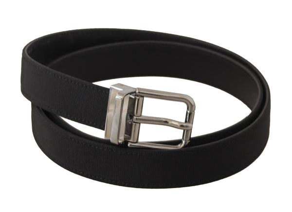 Ceinture en cuir noir élégant avec boucle en métal