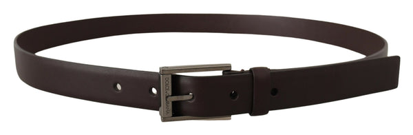 Ceinture en cuir brun foncé élégant