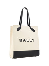 Borsa chic in pelle monocromatica