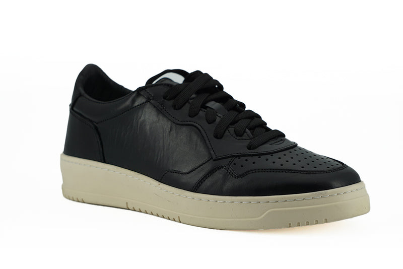 Eleganti sneaker in pelle nera - stile unisex