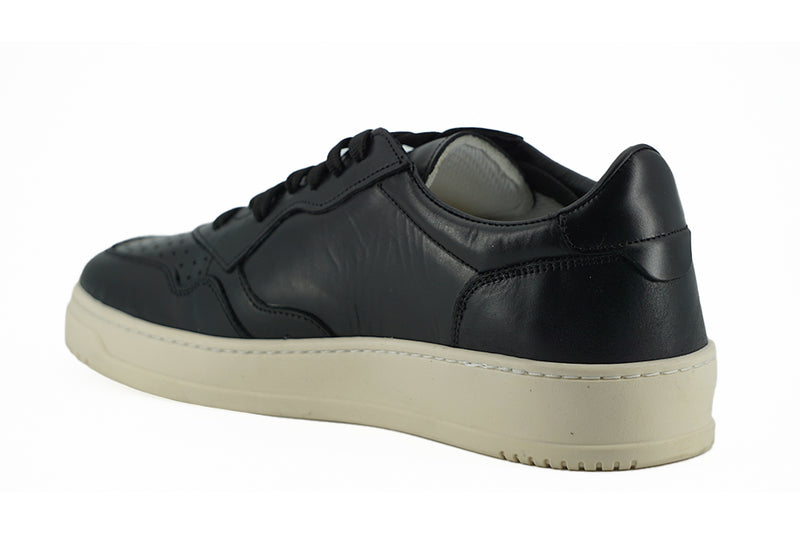 Eleganti sneaker in pelle nera - stile unisex