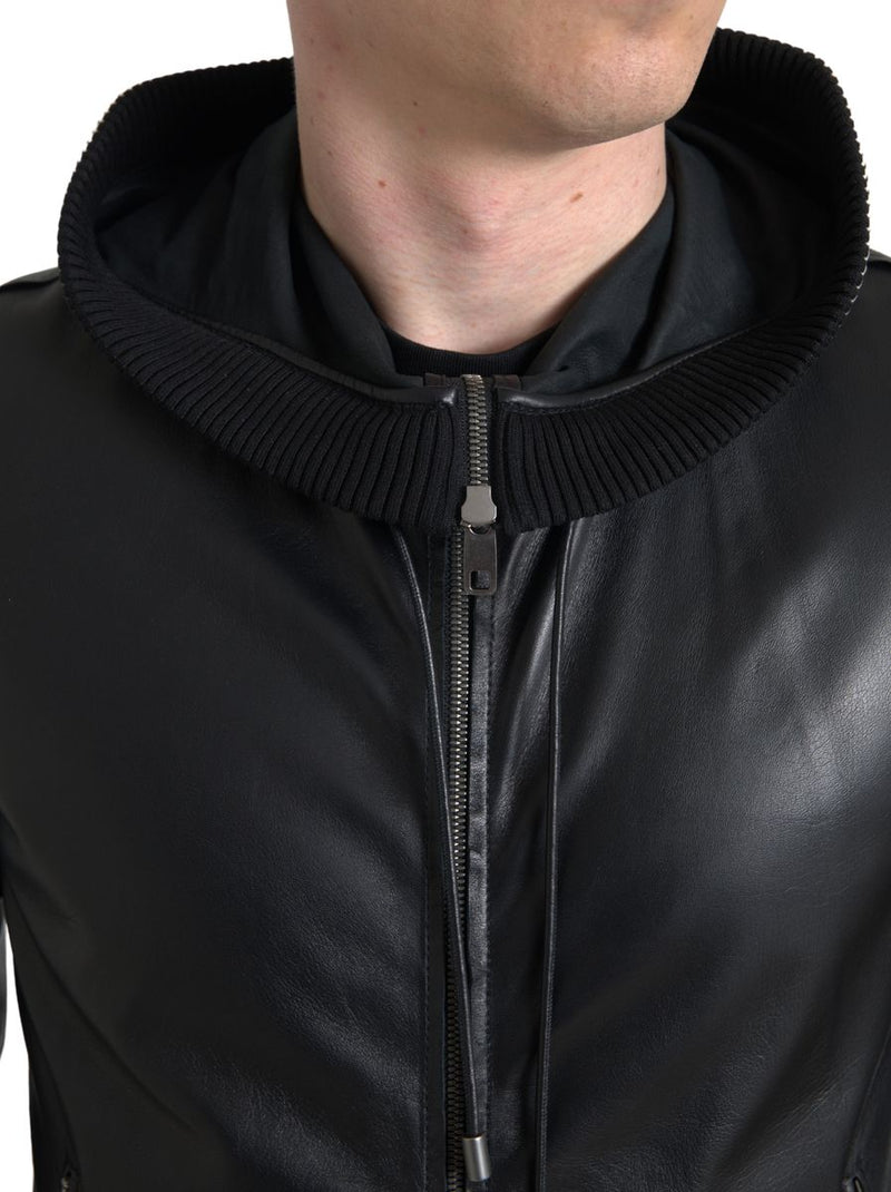 Elegante schwarze Lederbomberjacke