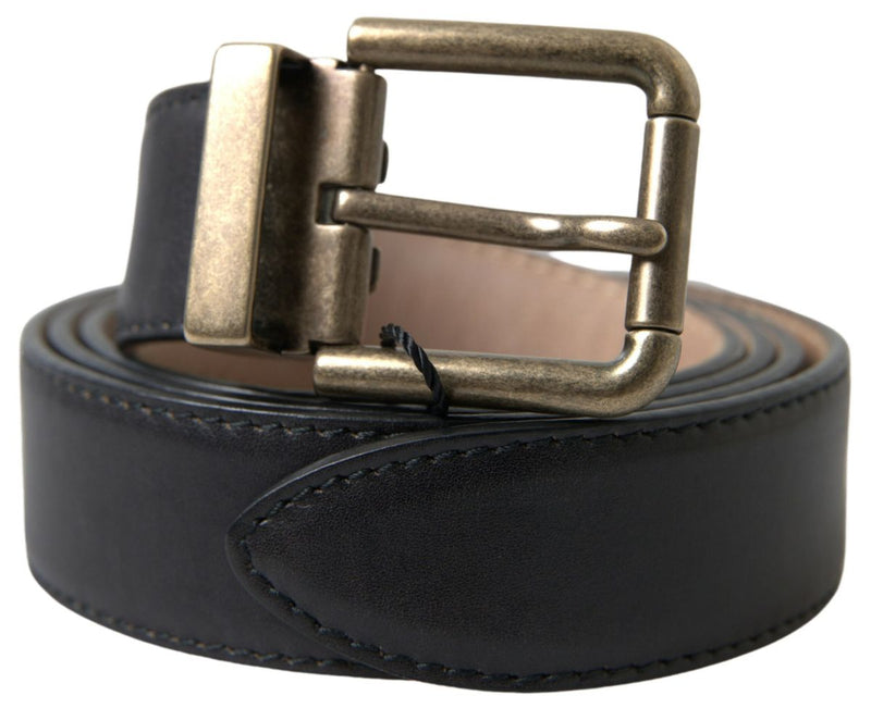 Ceinture en cuir noir élégant avec boucle en métal