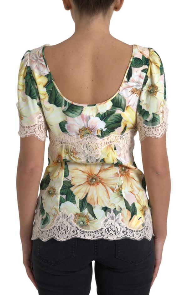 Elegante blusa de seda con estampado floral