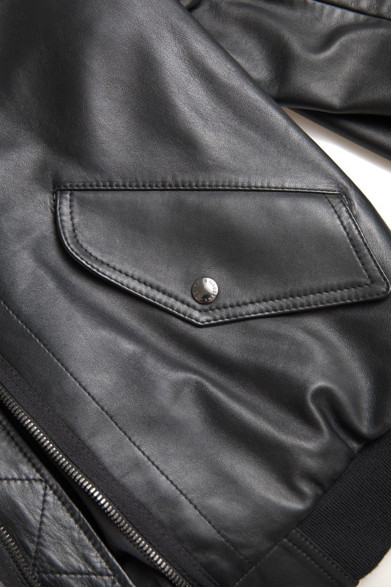 Bomber en cuir noir élégant