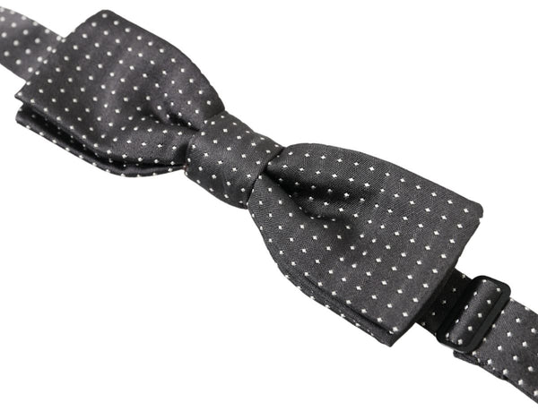 Elegante corbata de seda negra de seda