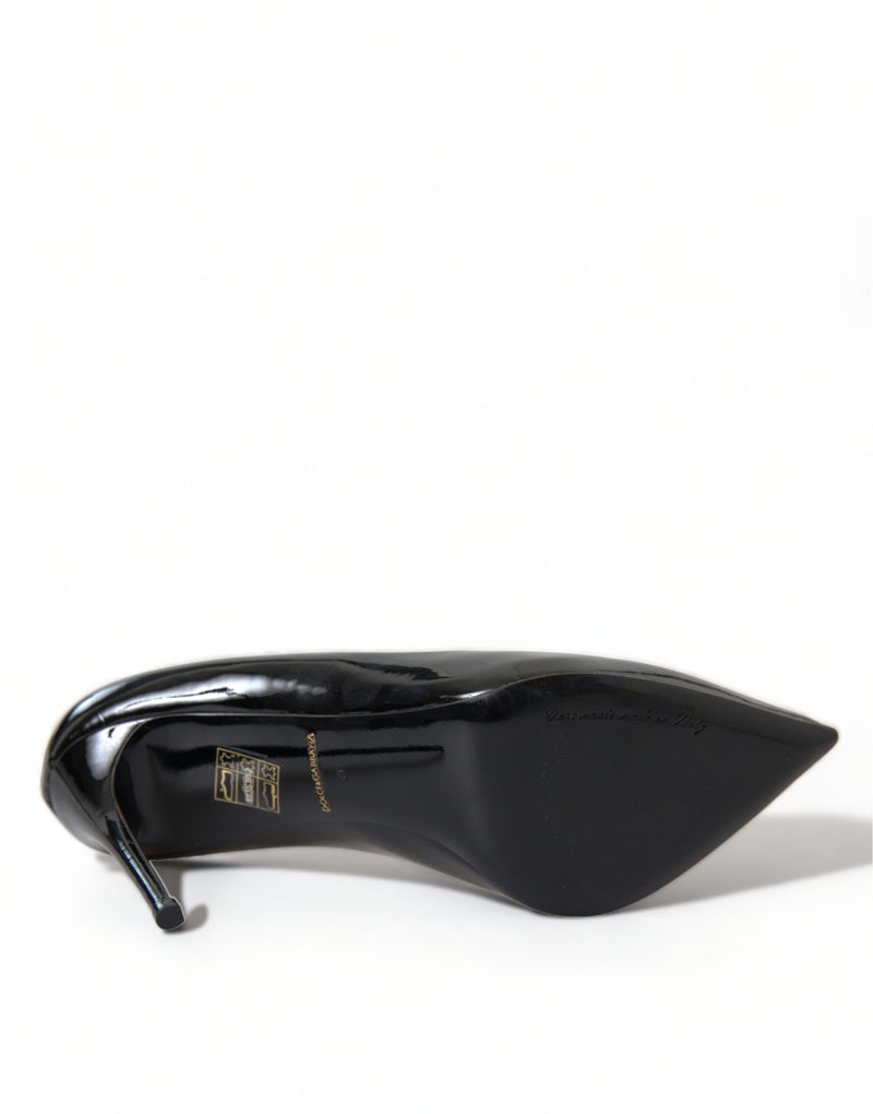 Elegante schwarze Patent -Stiletto -Absätze