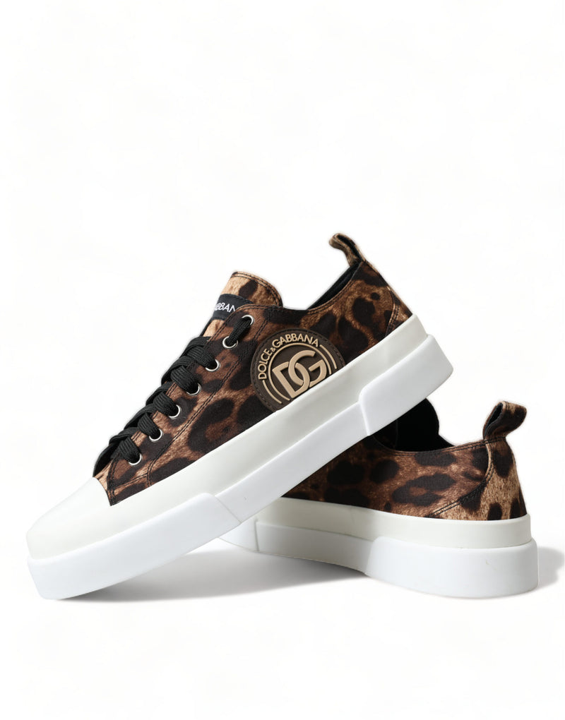 Eleganti sneaker casuali stampate in leopardo