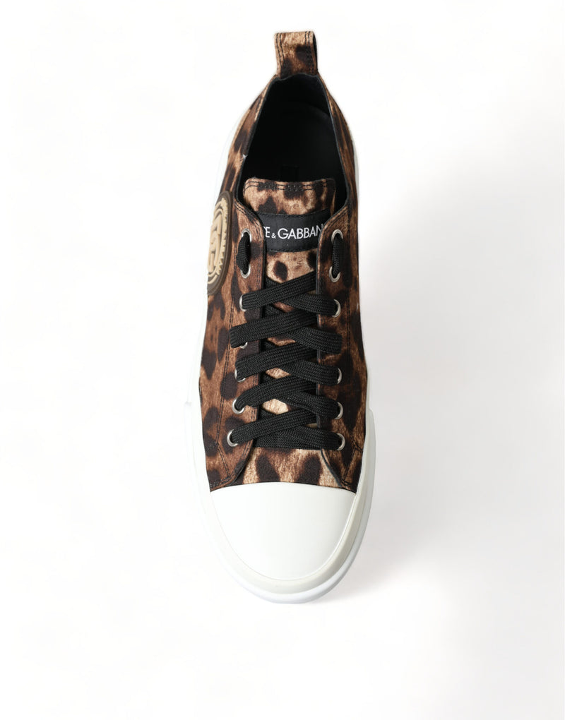 Elegantes zapatillas de deporte informal con estampado de leopardo