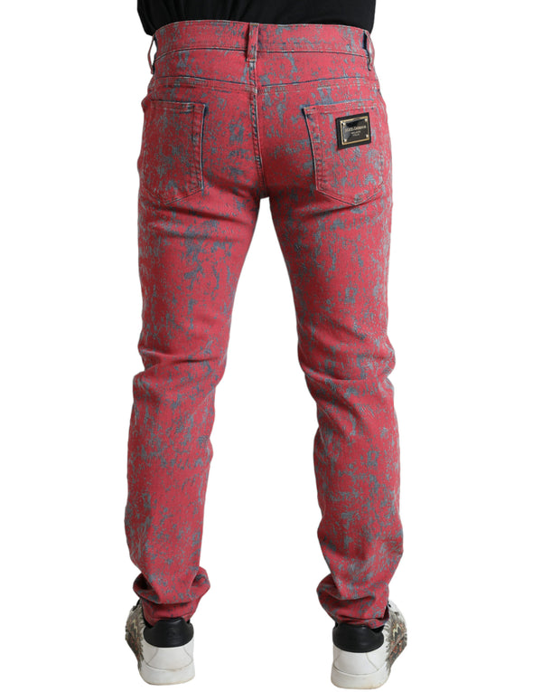 Rote Krawattenfarbstoff Skinny Denim Jeans