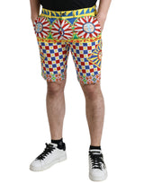 Multikolon -Druck -Bermuda -Shorts