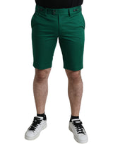 Elegantes pantalones cortos de bermudas de algodón verde profundo