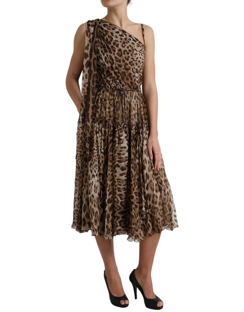 Elegante abito midi leopardo con una spalla