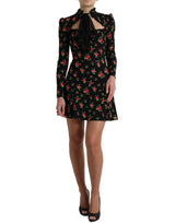 Elegante mini vestido floral a-línea