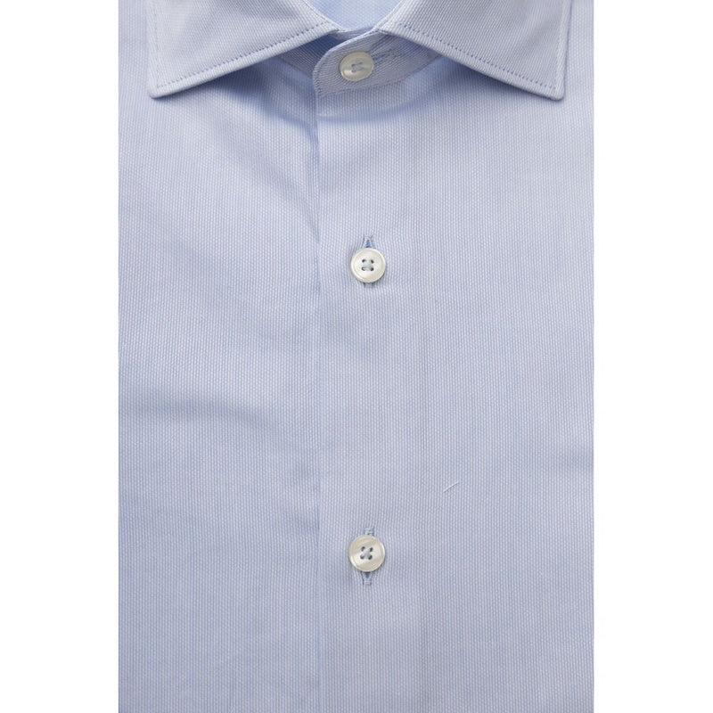 Chemise en coton bleu clair exquis