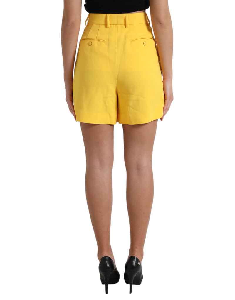 Shorts élégants de taille haute de taille en jaune ensoleillé