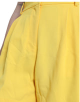 Shorts élégants de taille haute de taille en jaune ensoleillé