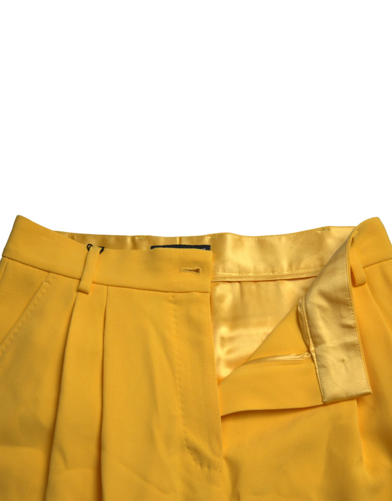 Elegante Hochtaille Bermuda -Shorts in sonnigem Gelb