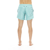 Sleek Light Blue Swim Shorts con estampado delantero