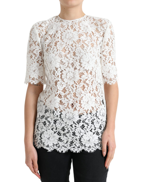 Elegante blusa de encaje blanco