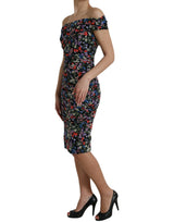 Vestido de hombro con vaina floral elegante