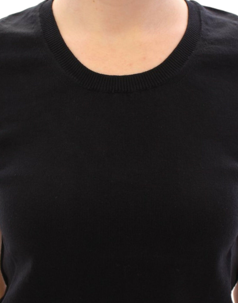 Elegante camiseta de cuello de tripulación de algodón negro